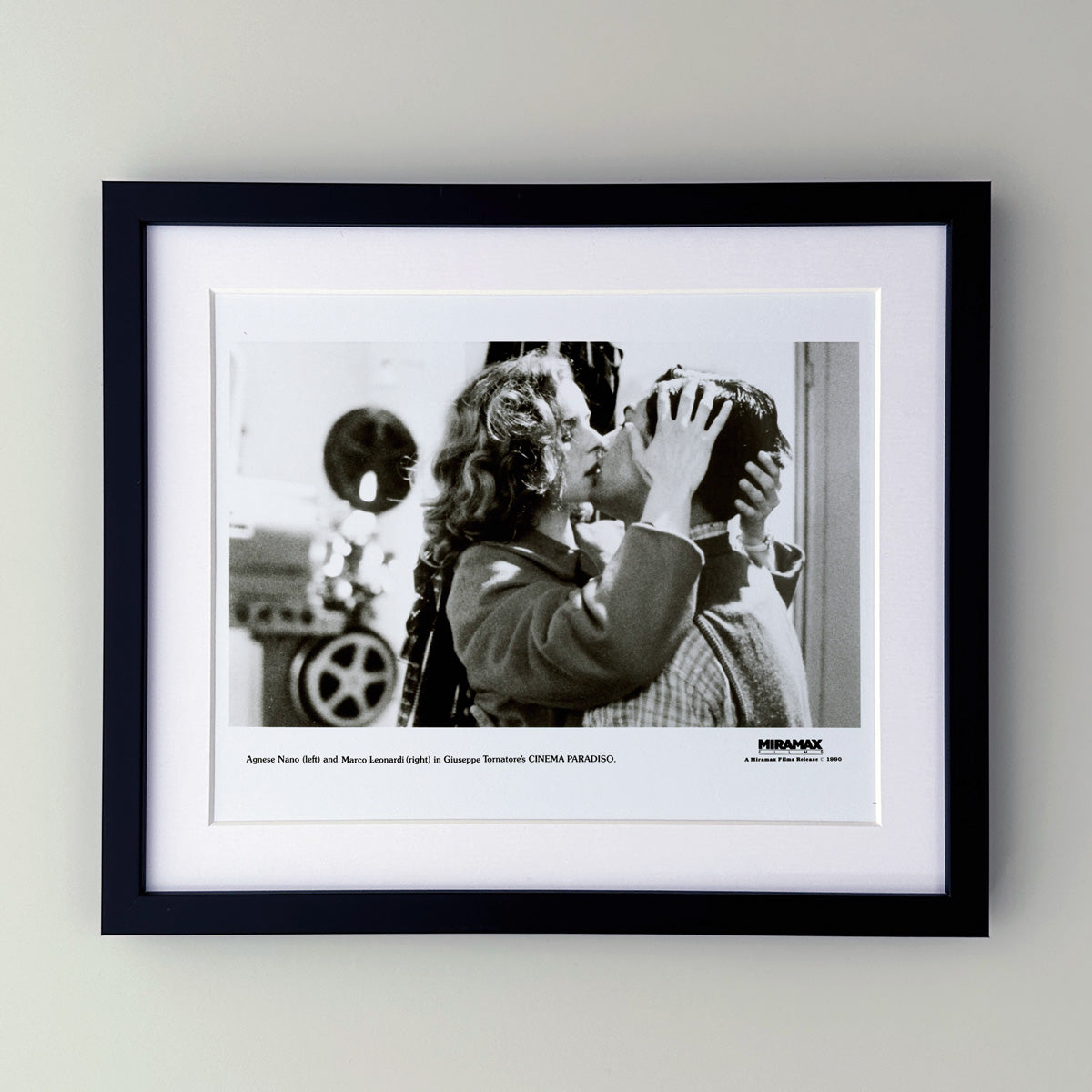Cinema Paradiso (1988) Publicity Press Film Movie Still Photo - Framed