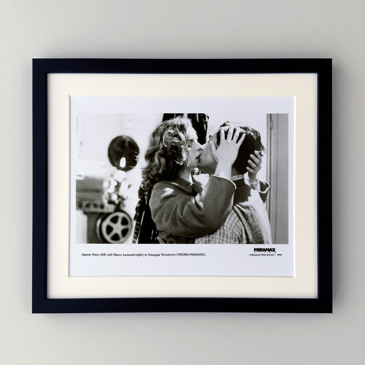 Cinema Paradiso (1988) Publicity Press Film Movie Still Photo - Framed