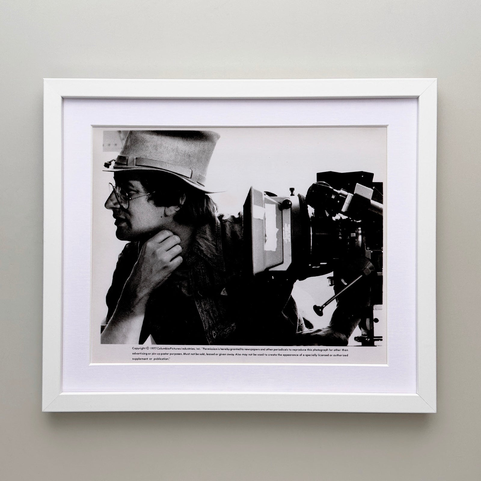 Close Encounters of the Third Kind (1977) Film Movie Press Publicity Still Framed