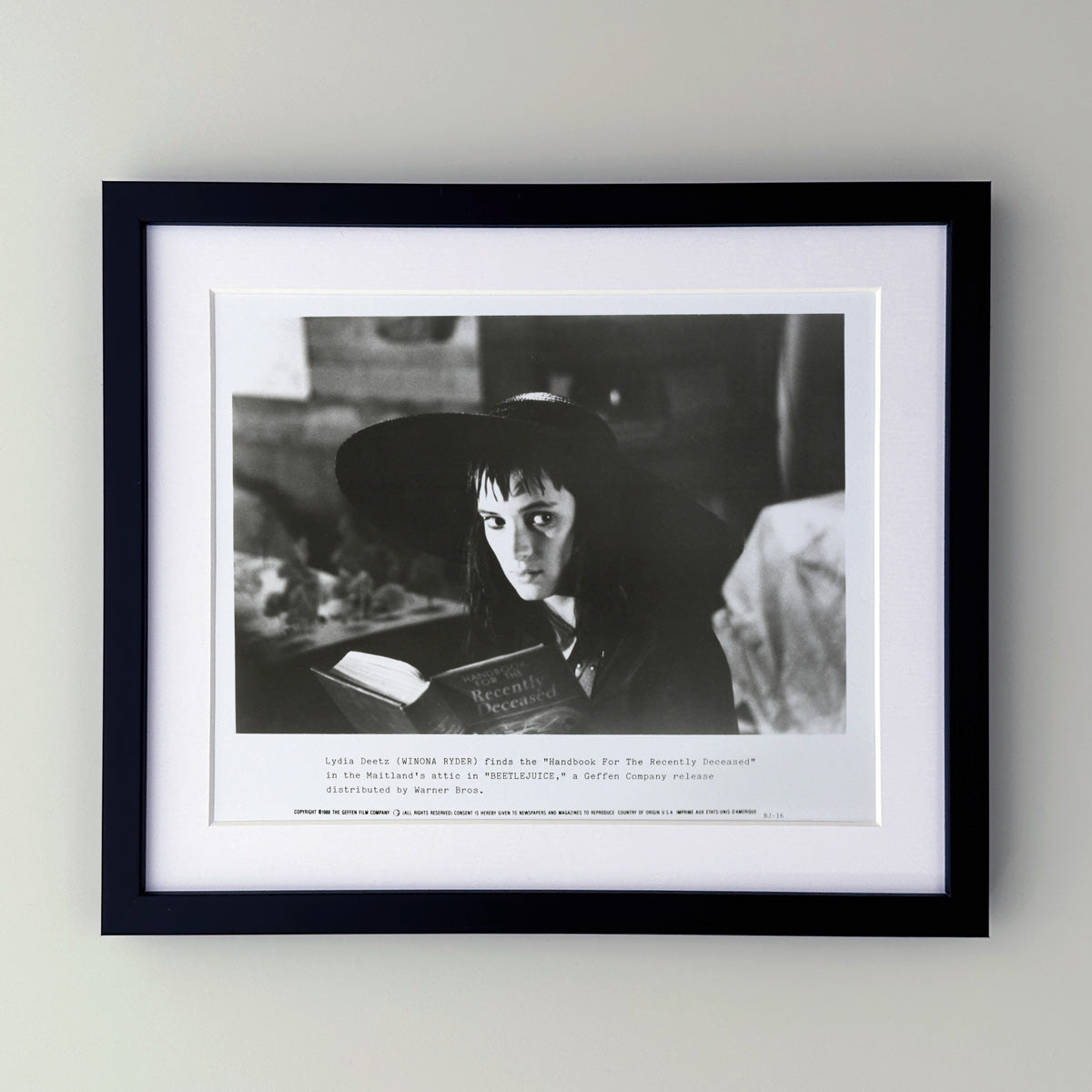 Beetlejuice (1988) Publicity Press Film Movie Still Photo - Framed