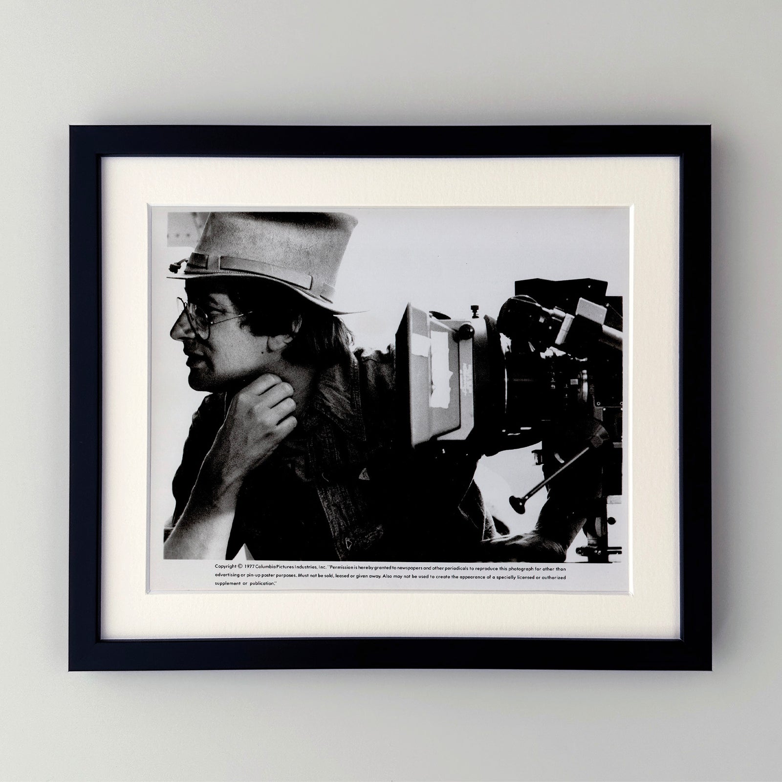 Close Encounters of the Third Kind (1977) Film Movie Press Publicity Still Framed
