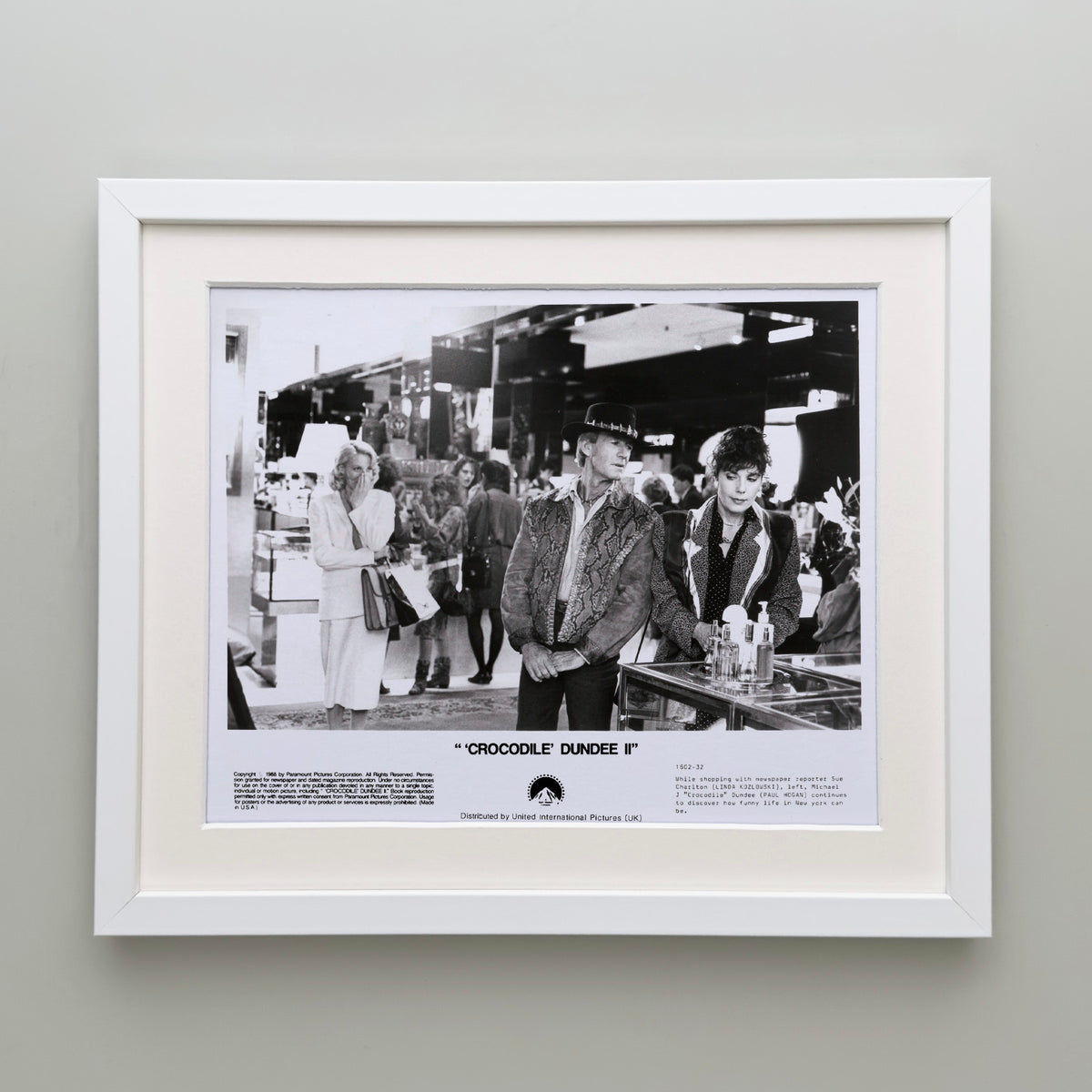 Crocodile Dundee 2 1988 Publicity Film Movie Press Still Framed