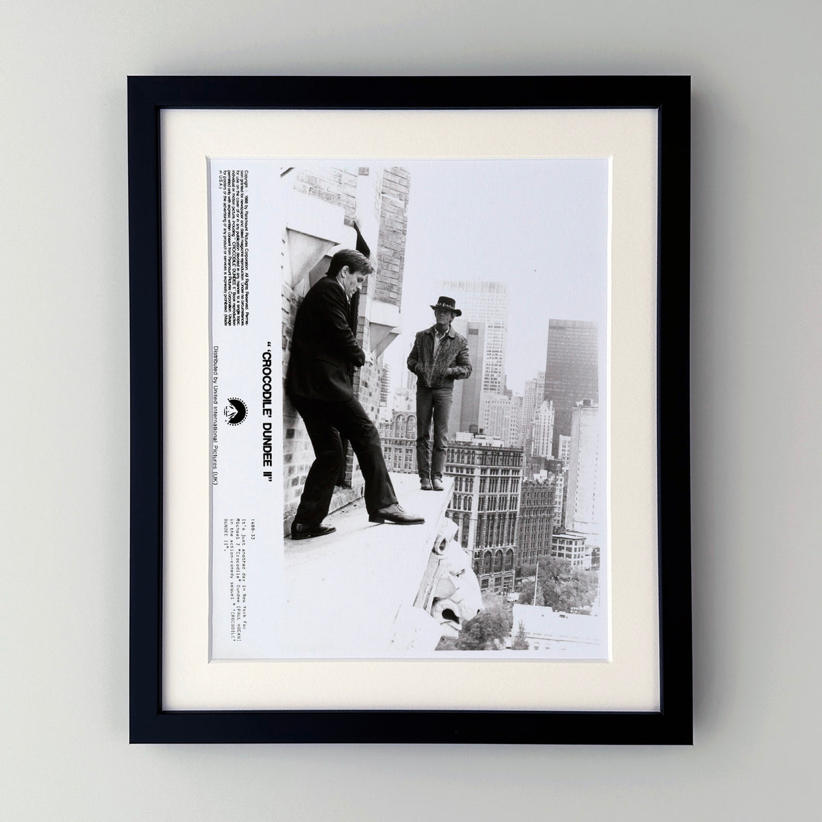 Crocodile Dundee 2 1988 Publicity Film Movie Press Still Framed